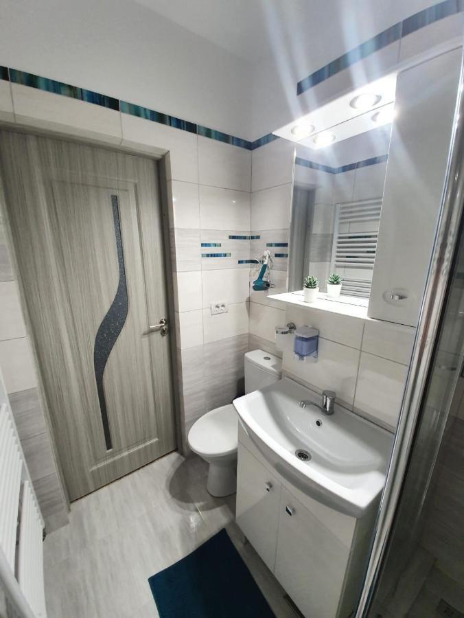 Apartament Ultra Central Marly Gura Humorului Extérieur photo