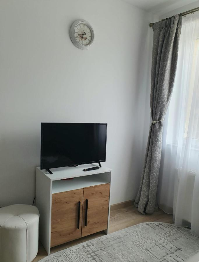 Apartament Ultra Central Marly Gura Humorului Extérieur photo